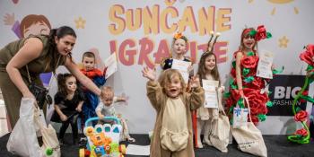 Održane Sunčane Igrarije: Mališani uživali u veselom programu, Andrea Kalezić najbrža beba