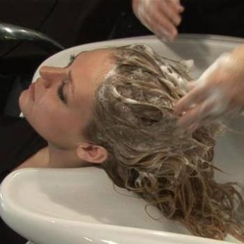 Najbolji svjetski frizeri savjetuju: ne perite kosu svaki dan!