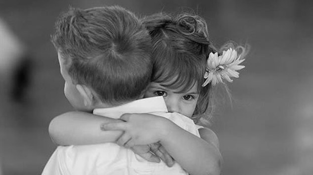 Ne zaboravite nekog da zagrlite, jer danas je Međunarodni dan zagrljaja