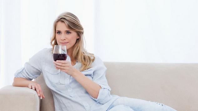 Istraživanja pokazala: jedna čaša vina dnevno smanjuje rizik od depresije