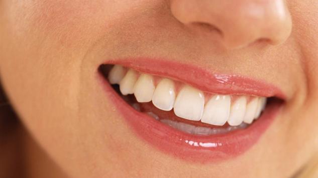 Uz pomoć ovog sastojka očistite zubni kamenac i naslage i uništite bakterije u ustima