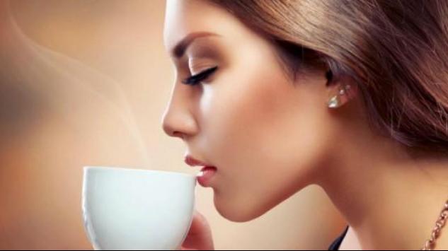 Zašto ne bi trebalo da pijete kafu ujutru na prazan stomak