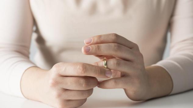 Šta sa vjereničkim prstenom i burmom nakon razvoda? 
