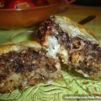 Pita sa suvim smokvama i čokoladom