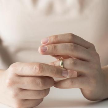 Šta sa vjereničkim prstenom i burmom nakon razvoda? 