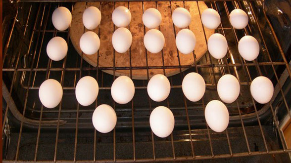 Umjesto kuvana u vodi, jaja pečena u rerni...