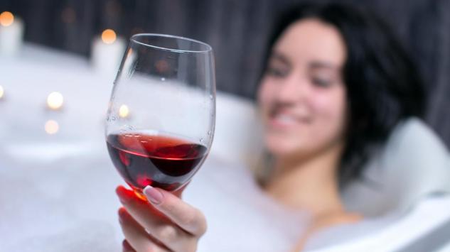 Čaša vina na organizam djeluje kao sat vremena vježbanja?